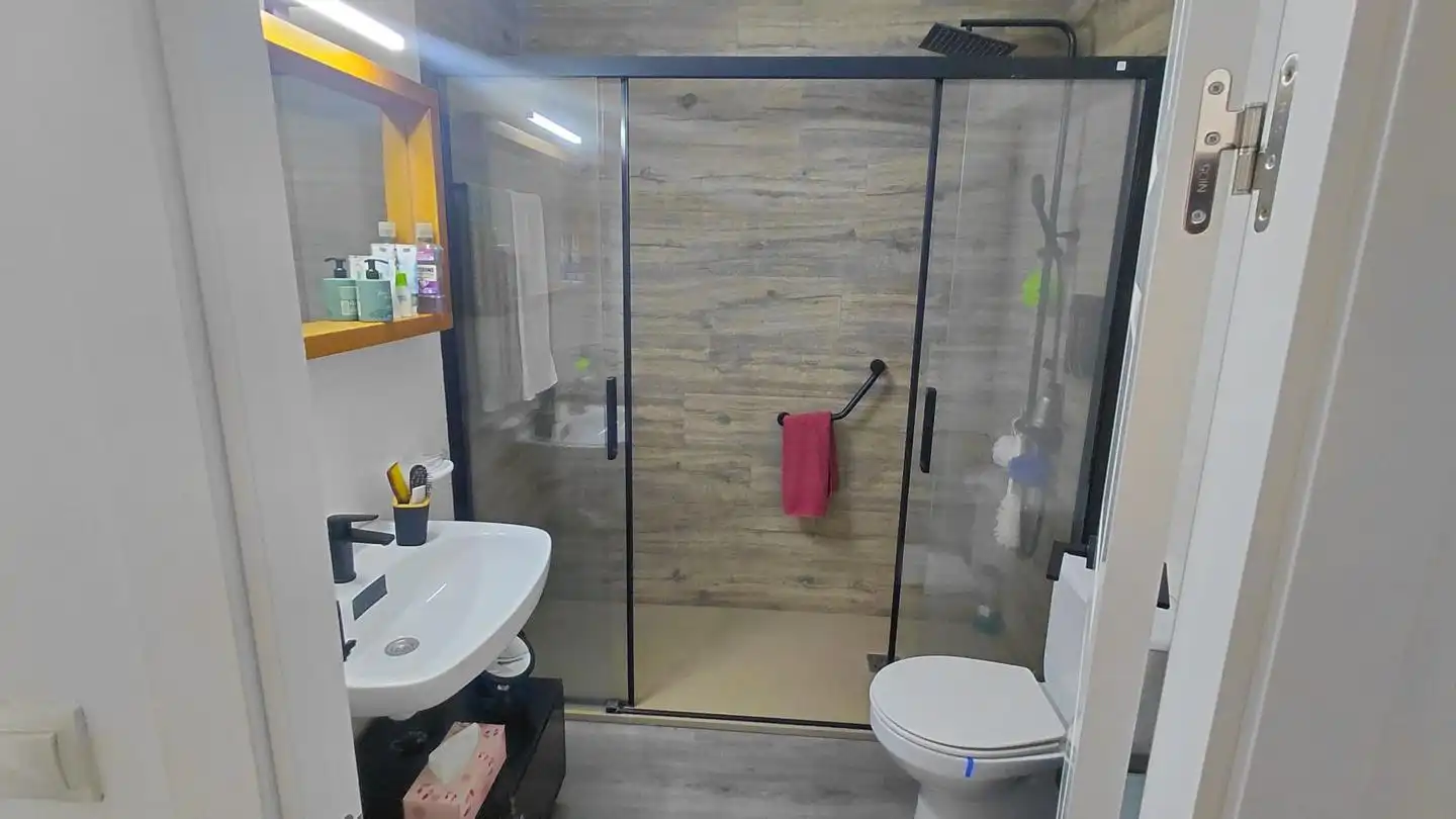 Baño de Casa o chalet en venta en Tavernes de la Valldigna con Calefacción, Terraza y Amueblado