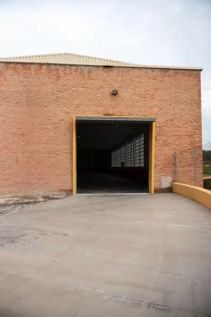 Nau industrial en venda a Buñol, imagen 4
