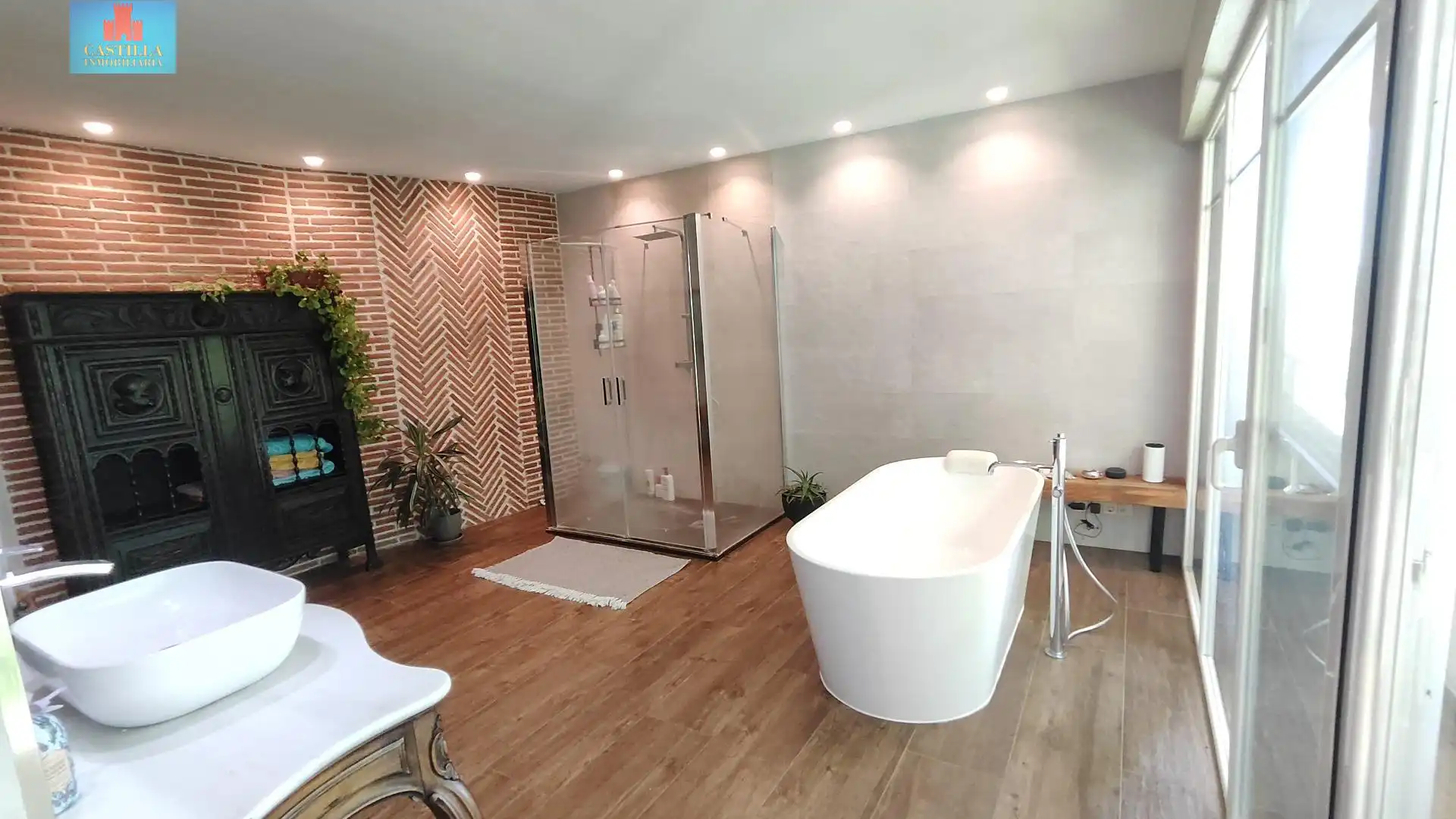 Baño de Finca rústica en venta en Muñopepe con Calefacción, Jardín privado y Trastero