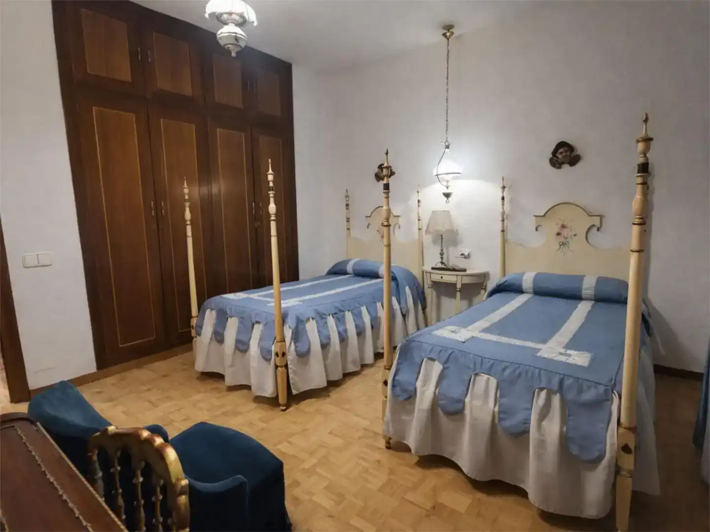 Habitación de Casa o chalet en venta en Torrejón de Ardoz con Jardín privado, Trastero y Piscina