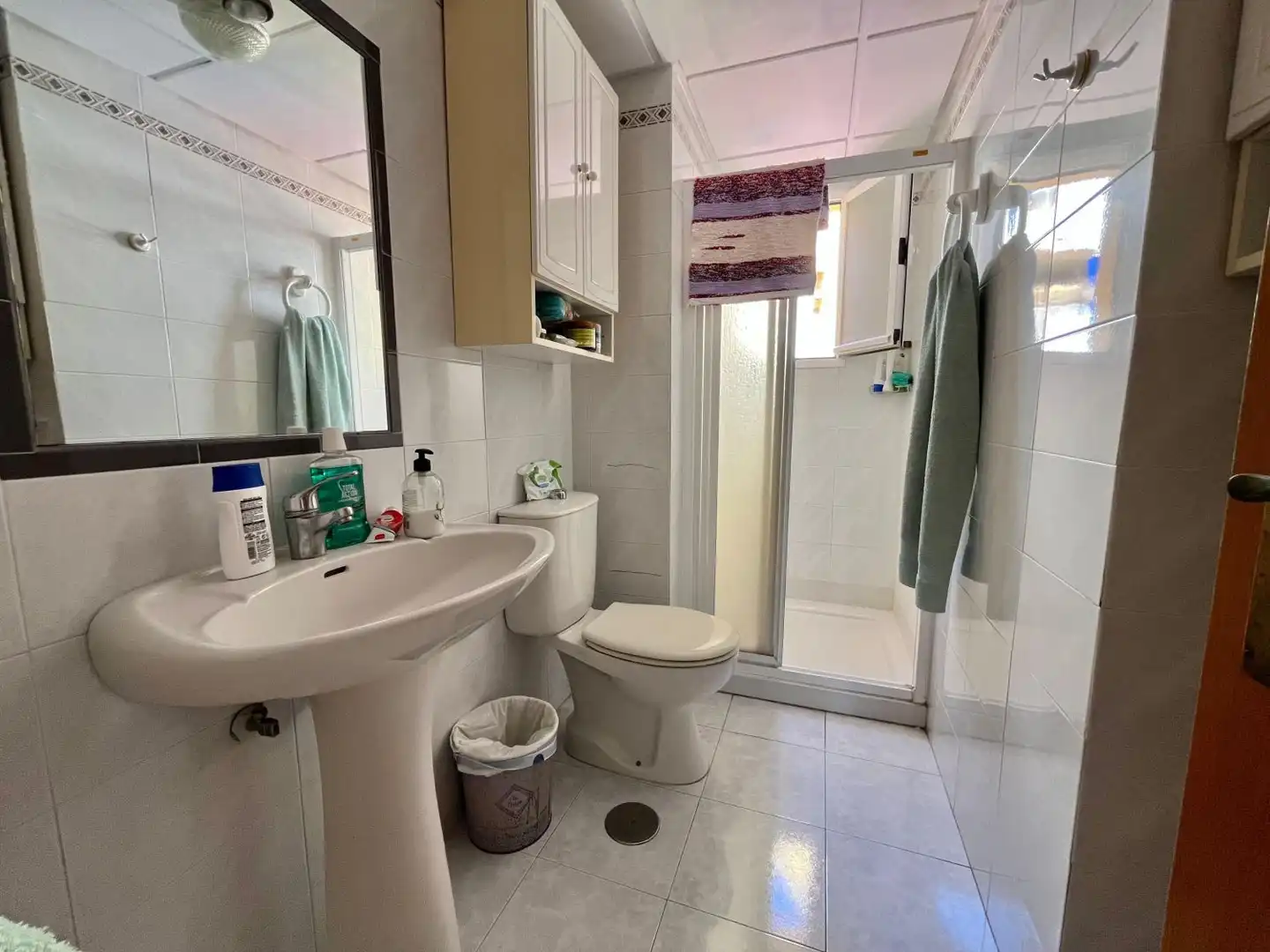 Baño de Apartamento en venta en Benalmádena con Aire acondicionado, Calefacción y Terraza