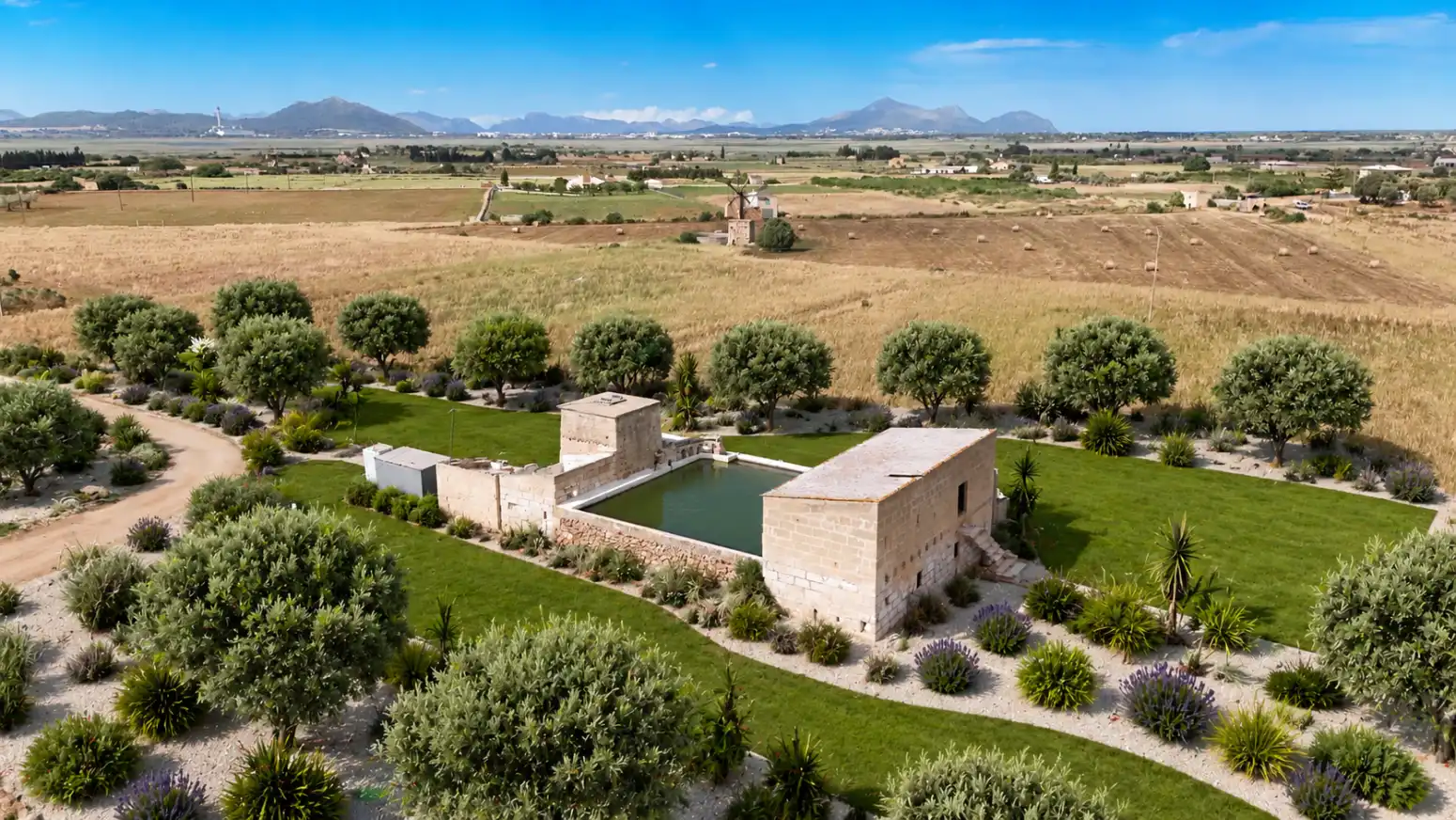Garden of Houses for sale in Muro  with Air Conditioner, Heating and Private garden