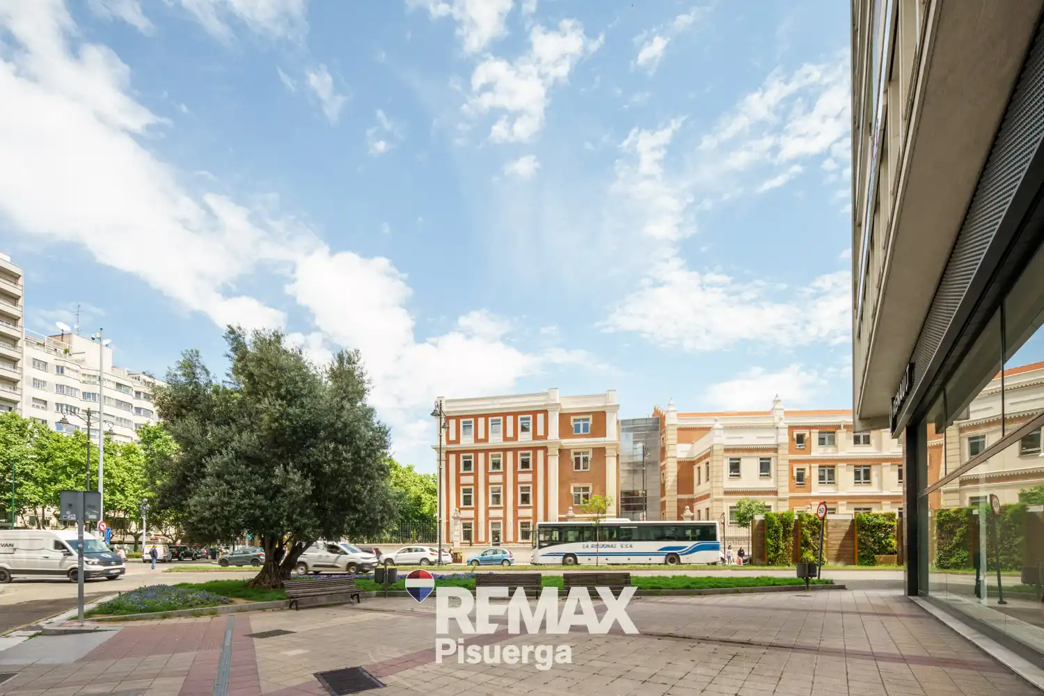 Office space with lift for sale in Paseo de Zorrilla s/n, imagen 2
