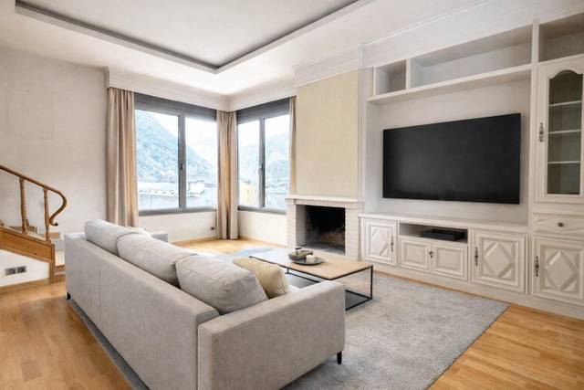 Casa-chalet en Alquiler en Encamp pueblo