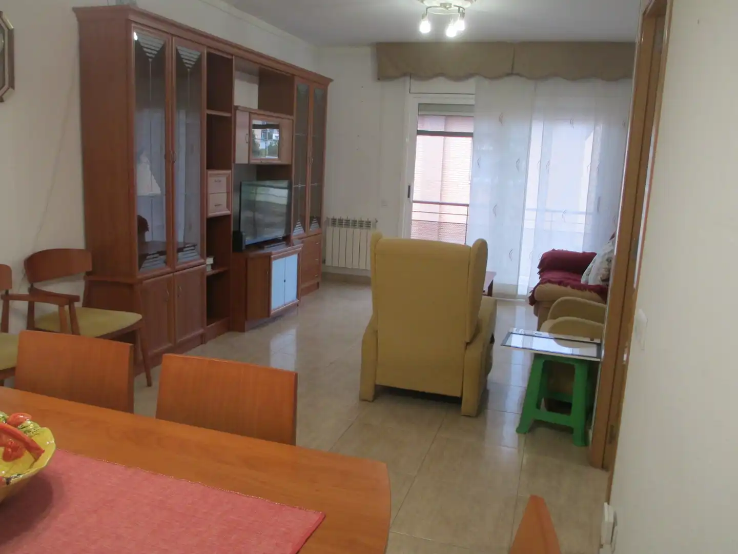 Sala de estar de Piso en venta en Sant Celoni con Calefacción, Trastero y Amueblado