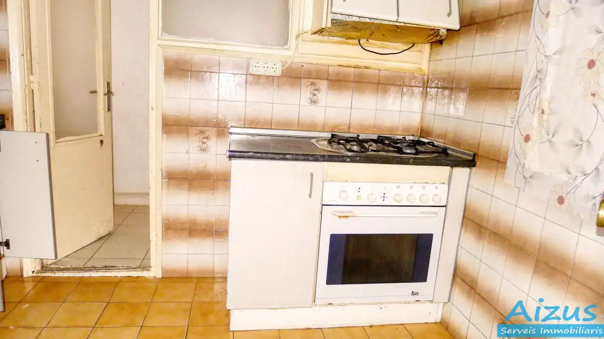 Piso en venta en Carrer de Sant Josep, Can Clos - Pinetons