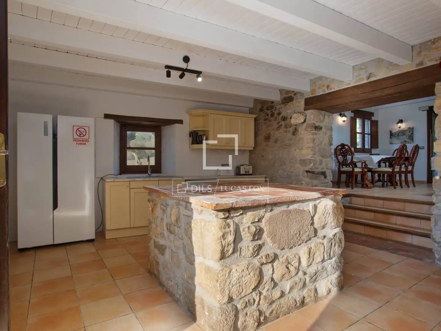 Cocina de Finca rústica en venta en Santa Pau con Jardín privado, Terraza y Trastero