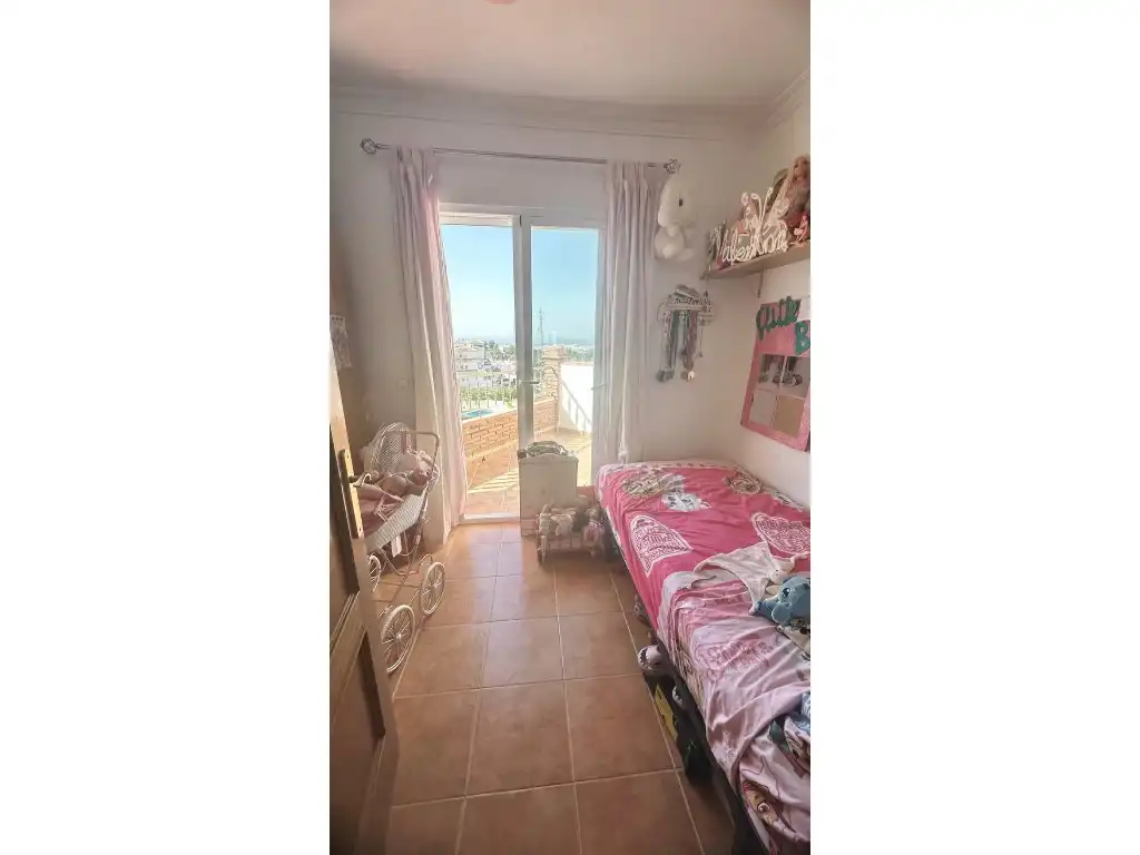 Habitación de Casa o chalet en venta en Nerja con Jardín privado, Piscina y Piscina comunitaria