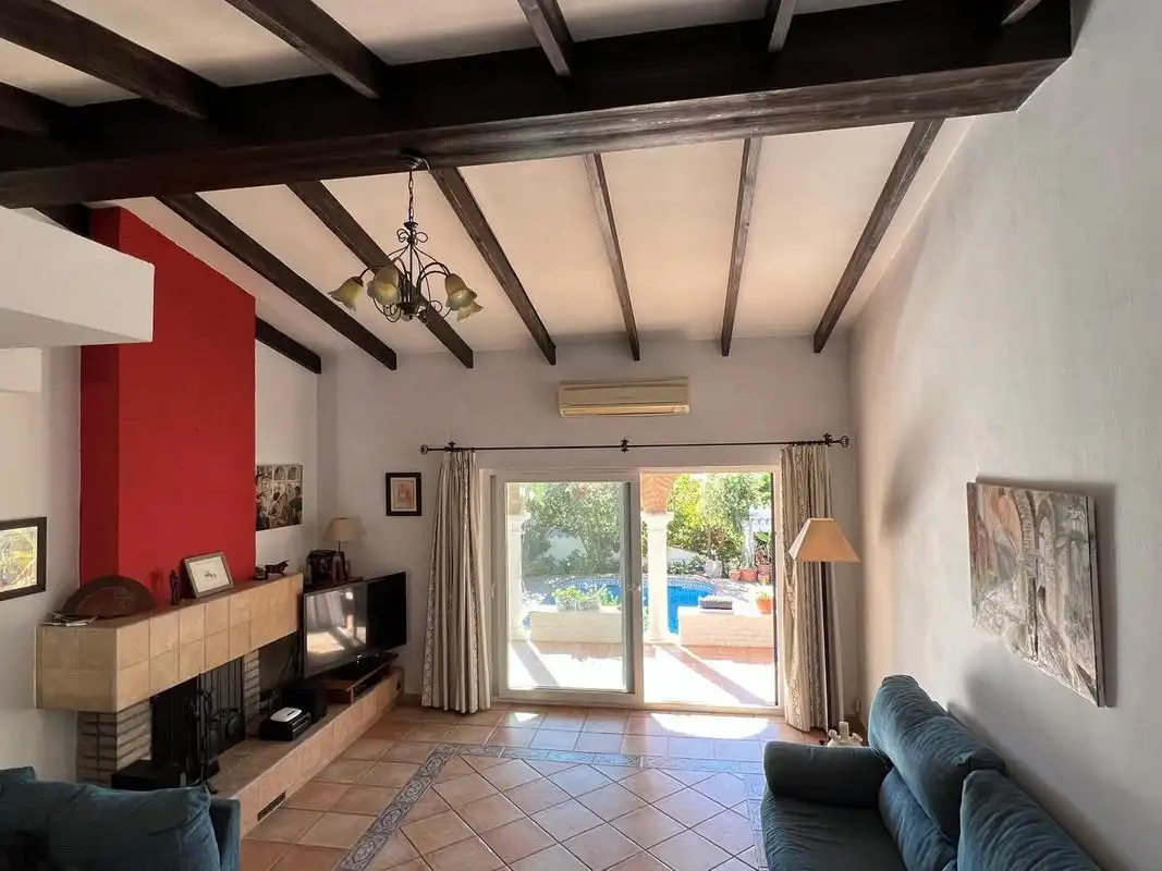 Casa amb piscina en venda a Avenida  del Mediterraneo, imagen 13