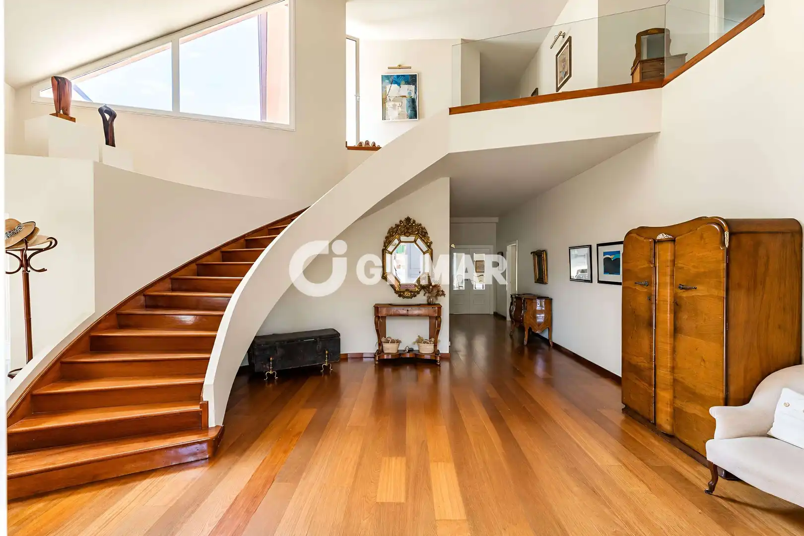 Detached house with pool for sale in Somosaguas, imagen 2