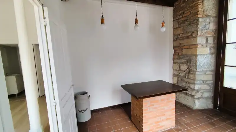 Cuina de Local de lloguer en Pravia