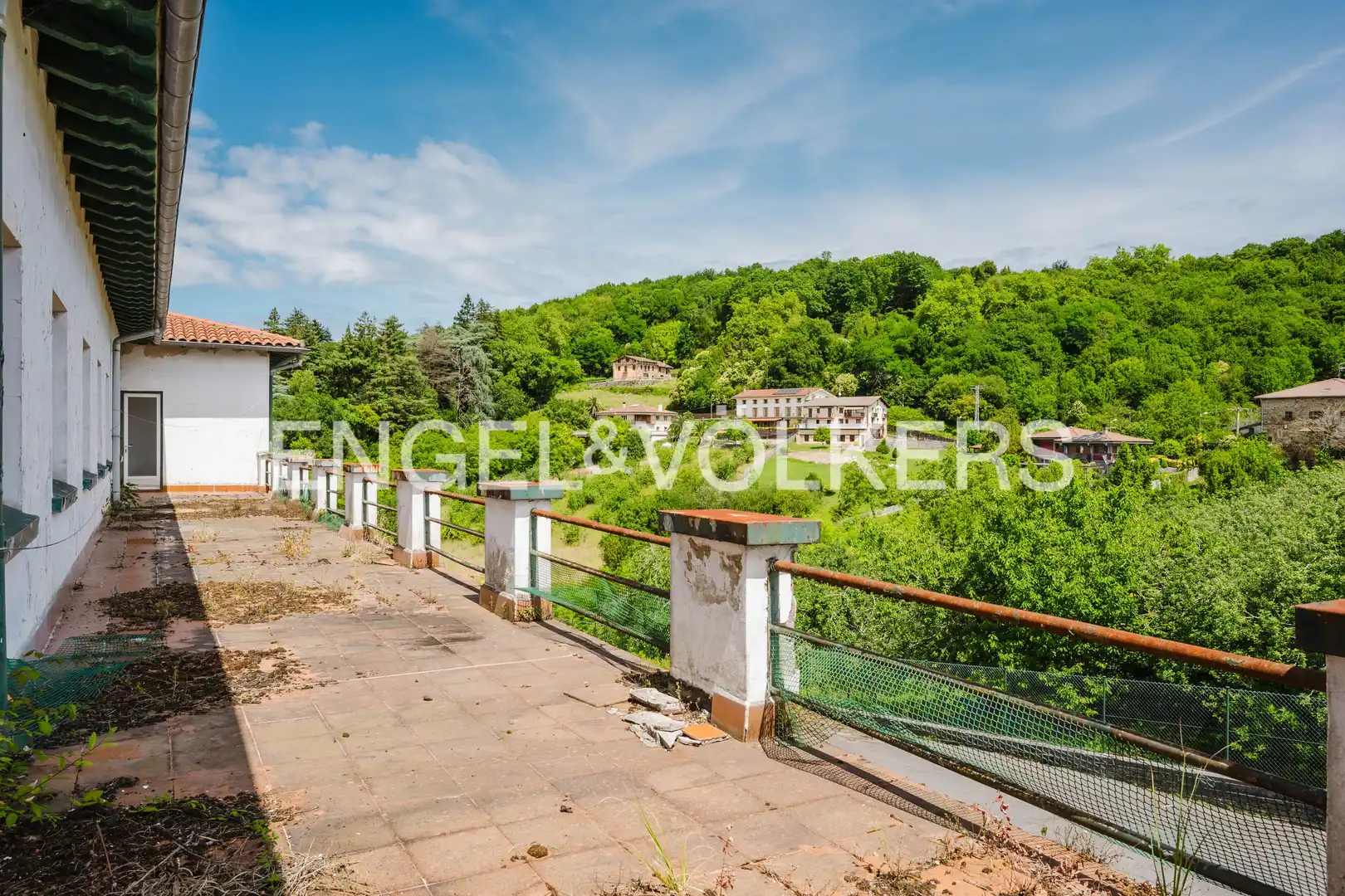 Houses for sale in Donostia - San Sebastián   with Air Conditioner, Heating and Private garden