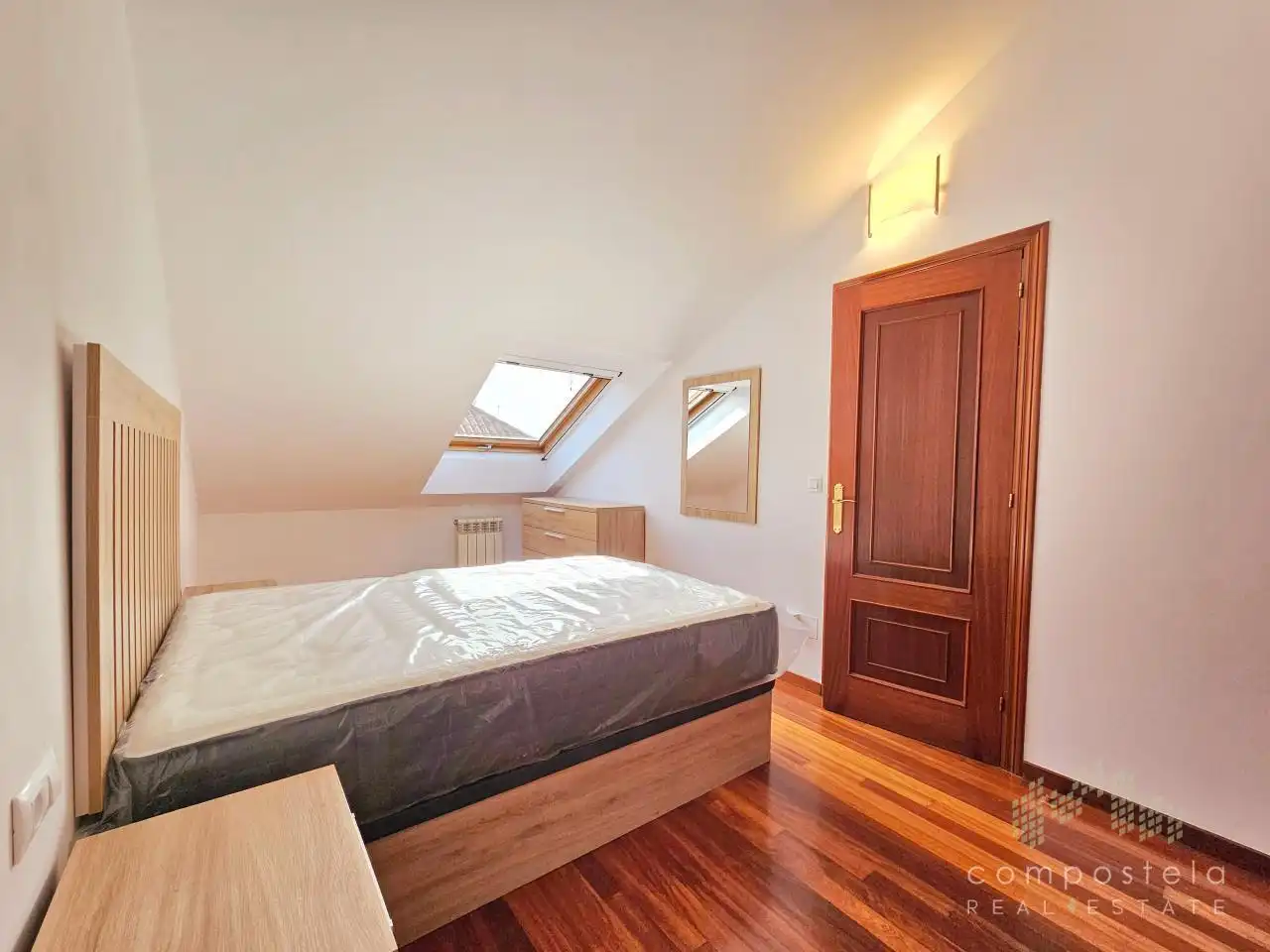 Habitación de Dúplex de alquiler en Ames con Calefacción, Parquet y Trastero