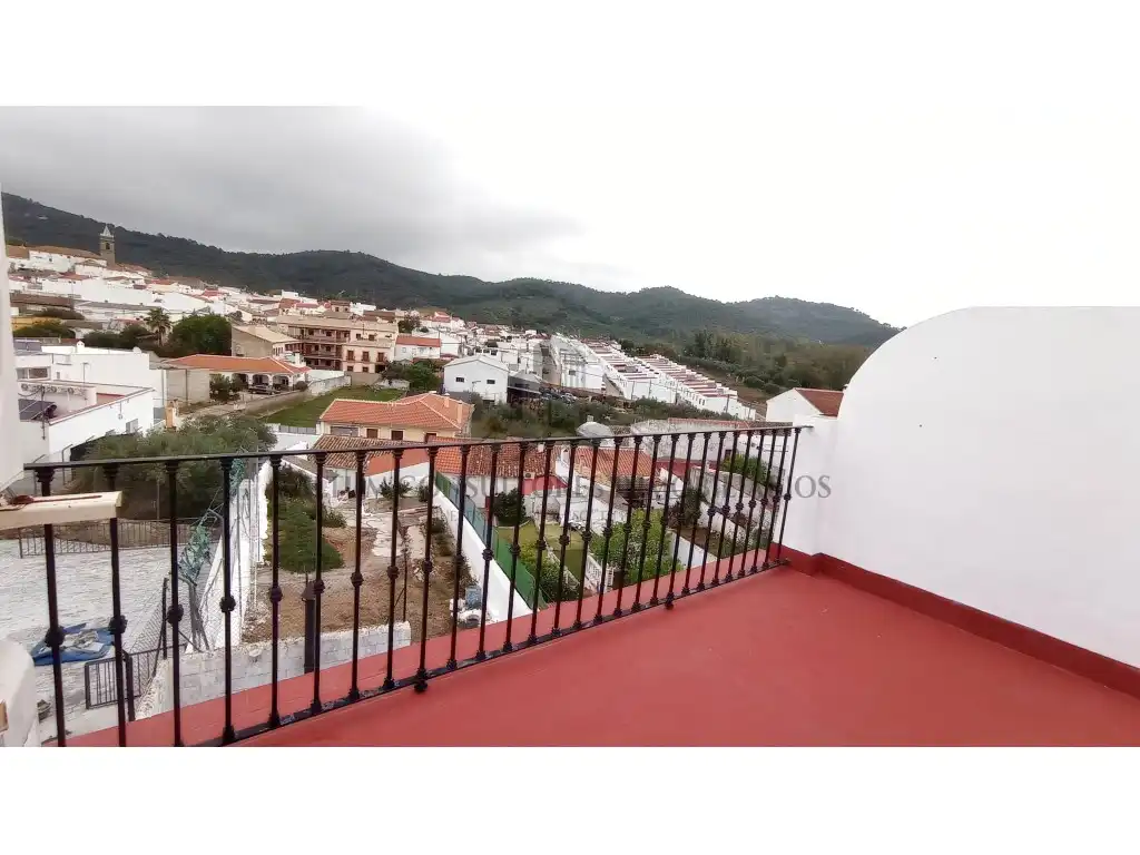 Vista exterior de Casa o chalet en venta en El Pedroso
