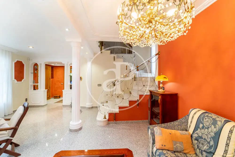 Houses for sale in San Vicente del Raspeig / Sant Vicent del Raspeig  with Air Conditioner, Heating and Private garden
