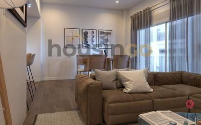 Living room of Flat for sale in  Madrid Capital  with Air Conditioner and Terrace