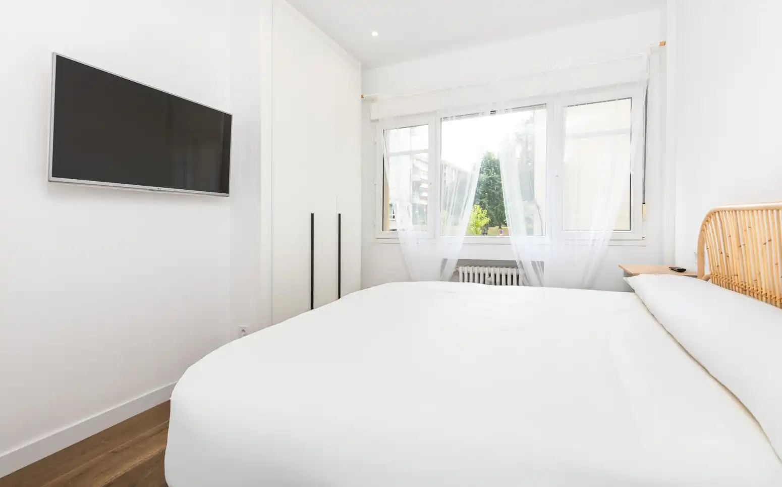 Bedroom of Flat for rent in Oviedo   with Heating and Terrace