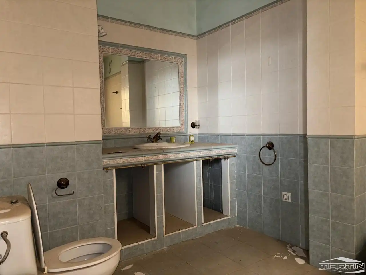 Bathroom of Flat for sale in Encinas Reales  with Terrace