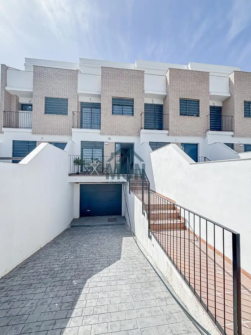 Vista exterior de Casa adosada en venta en Onda con Aire acondicionado, Calefacción y Terraza