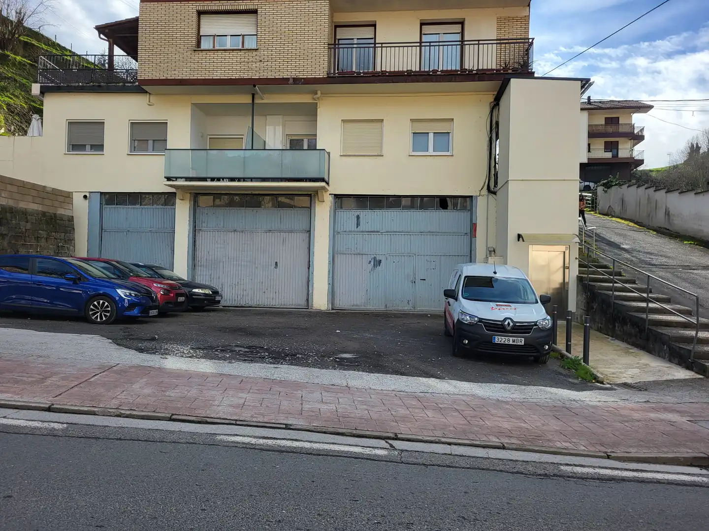 Parkplatz von Geschaftsraum zum Verkauf in Ibarra