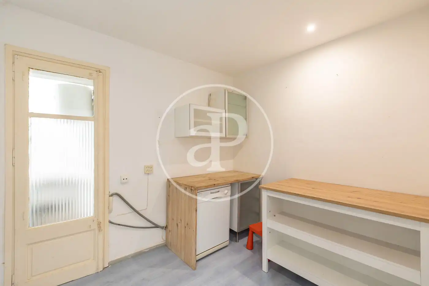 Kitchen of Flat for sale in Barcelona  with Air Conditioner and Heating