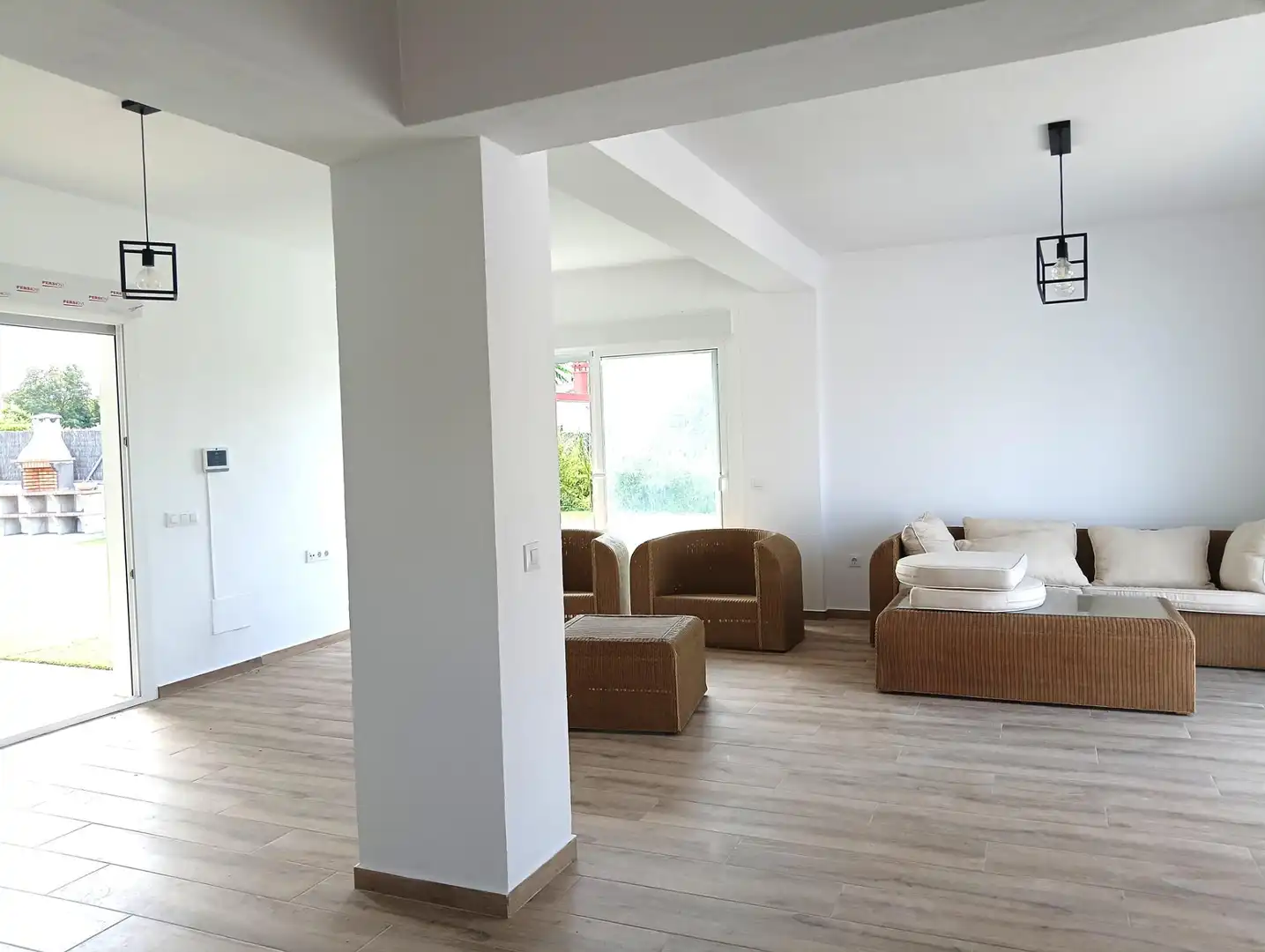 Sala d'estar de Casa o xalet en venda en Conil de la Frontera