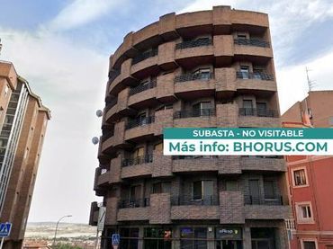 Piso con ascensor en venta en SAN ROQUE 46