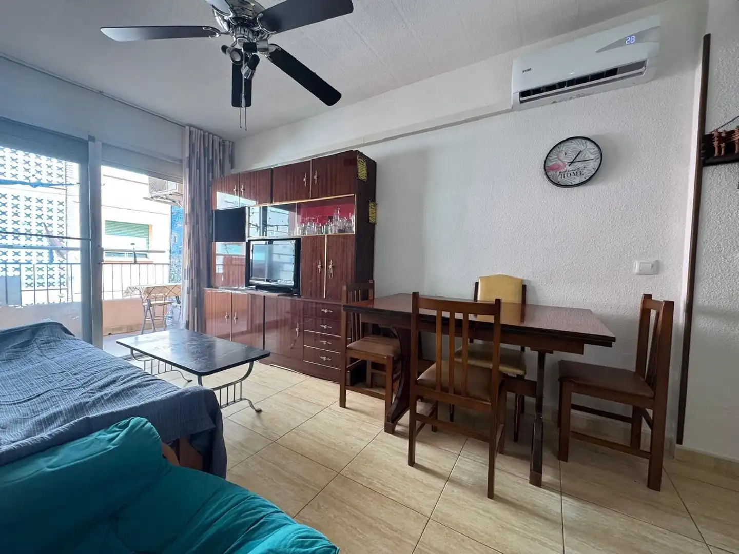 Living room of Apartments for sale in Benidorm  with Air Conditioner, Terrace and Storage room
