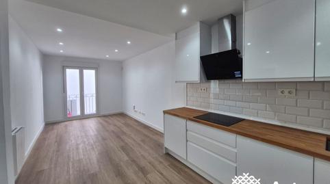 Foto 3 de Pis en venda a Iturribide Kalea, 94, Solokoetxe, Bizkaia