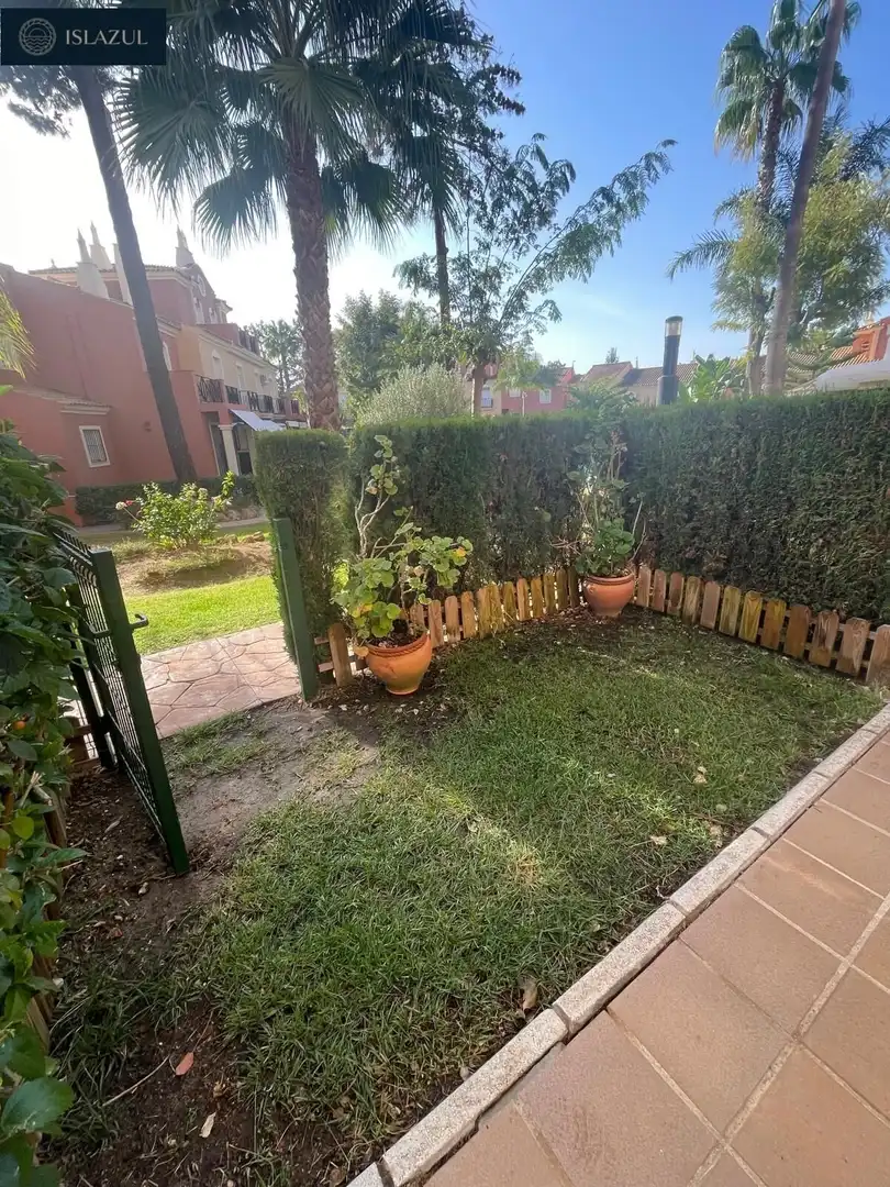 Adossat amb terrassa en venda a Avenida cumbres, imagen 4
