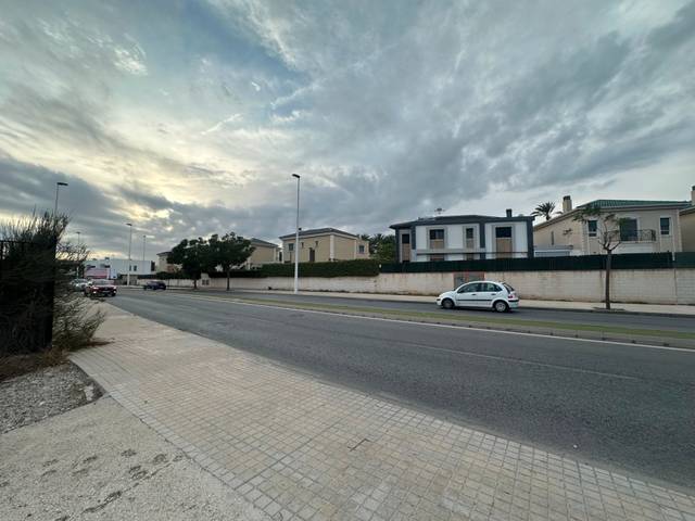 Casa adosada en Venta en Calle Aldaya en La Portalada