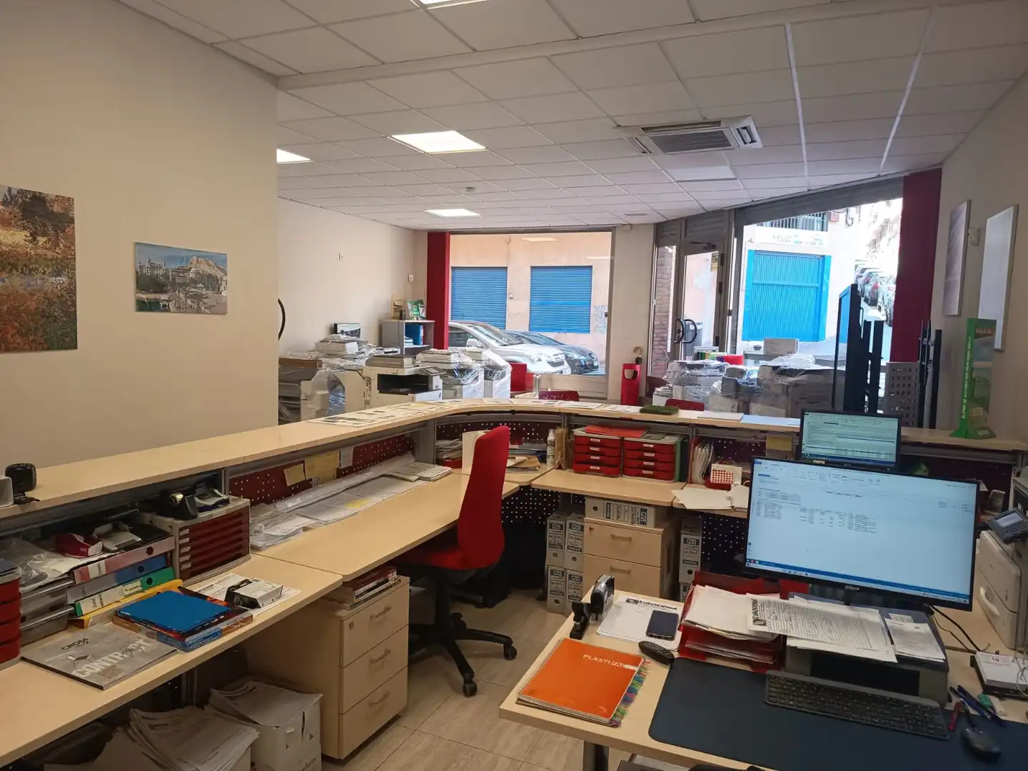 Local en venta en Alicante / Alacant con Aire acondicionado, Internet y Alarma