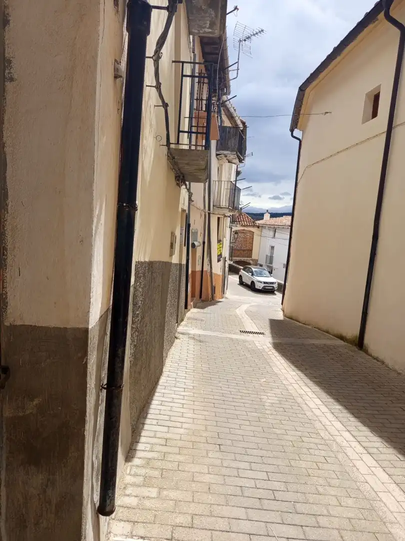 Exterior view of Houses for sale in Villafranca del Cid / Vilafranca