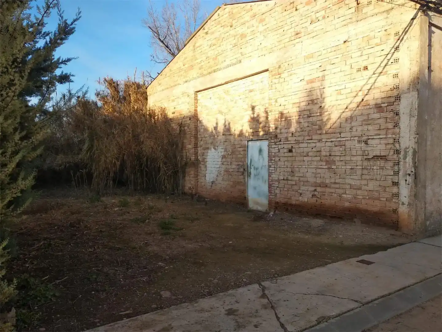 Außenansicht von Grundstücke zum Verkauf in Bárboles, Zaragoza