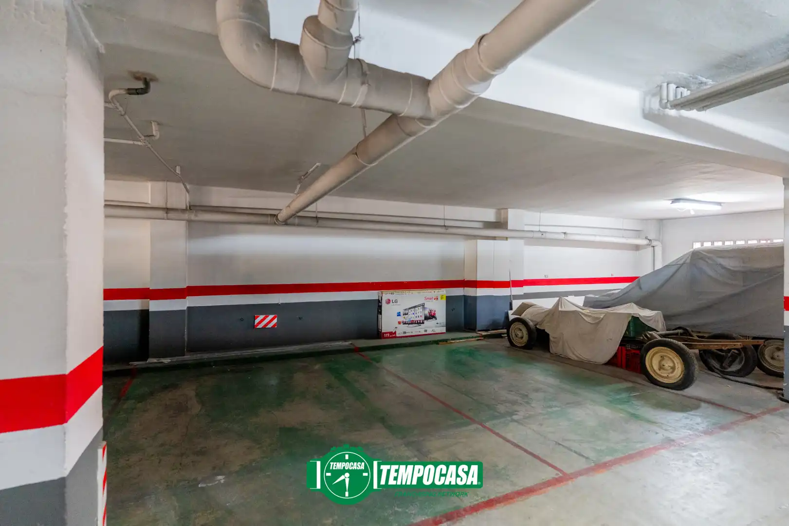 Parking de Piso de alquiler en Valencia con Aire acondicionado, Calefacción y Amueblado