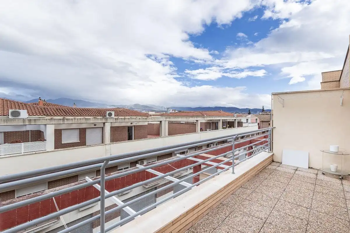 Terrace of Attic for rent in Churriana de la Vega  with Air Conditioner, Heating and Terrace