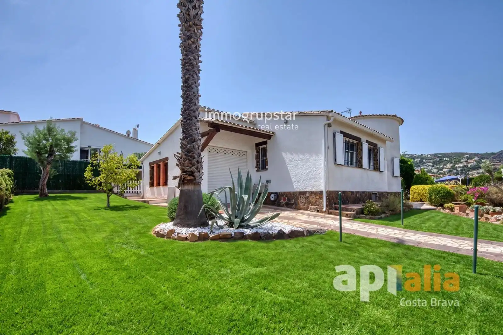 Vista exterior de Casa o chalet en venta en Calonge i Sant Antoni con Calefacción, Terraza y Piscina