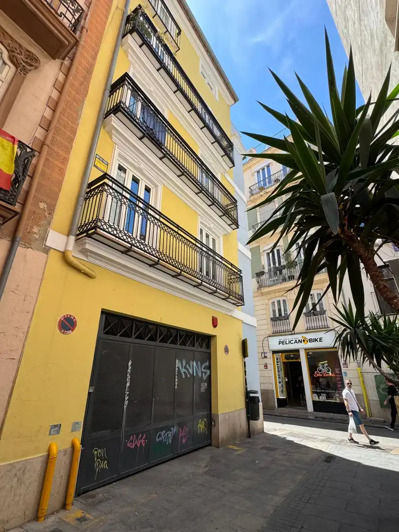 Garage zur Miete in Valencia, Valencia