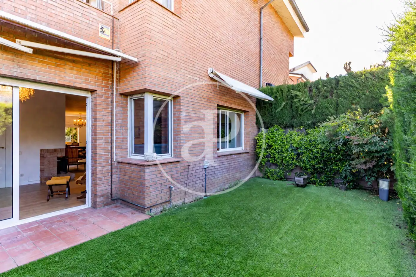Garden of Detached homes for sale in Sant Cugat del Vallès  with Air Conditioner, Heating and Private garden