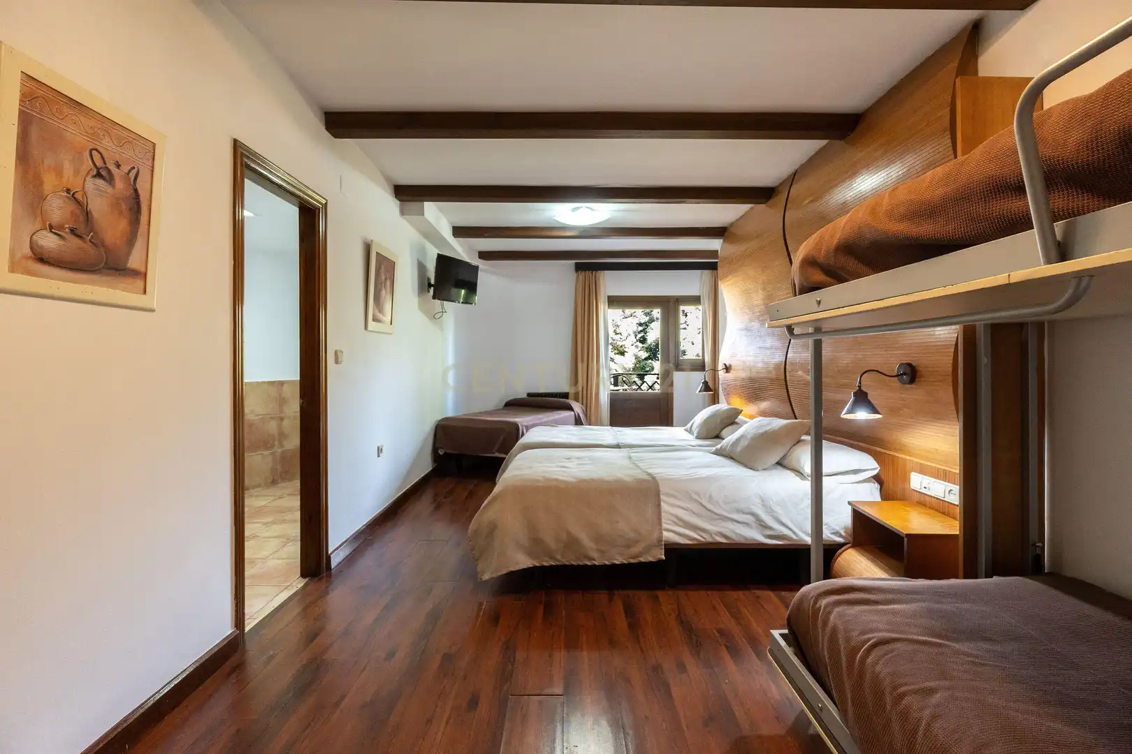 Schlafzimmer von Gebäude zum Verkauf in Sierra Nevada mit Gemeinschaftspool