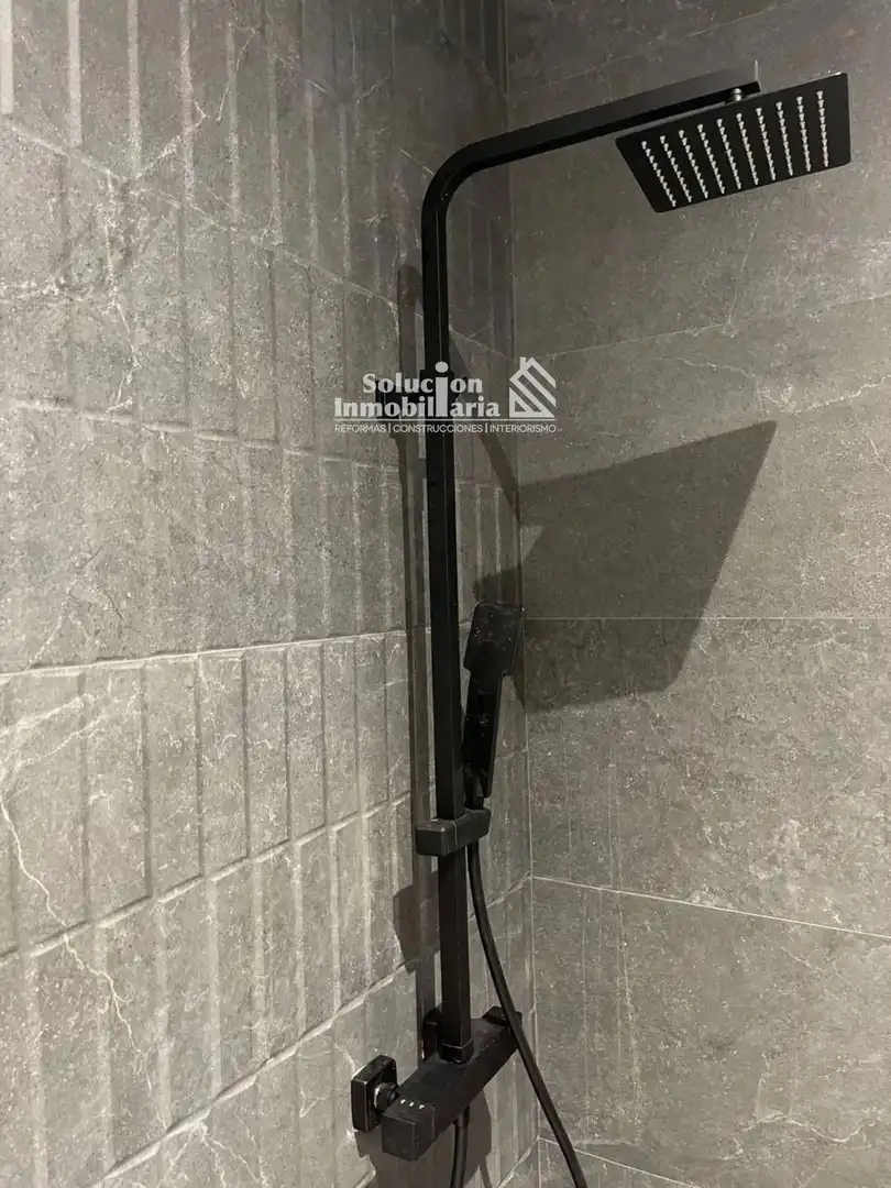 Bathroom of Flat for sale in Salamanca  with Heating and Terrace