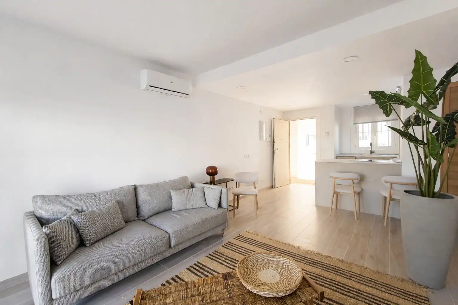 Apartamento con piscina en venta en El Montgó, imagen 8