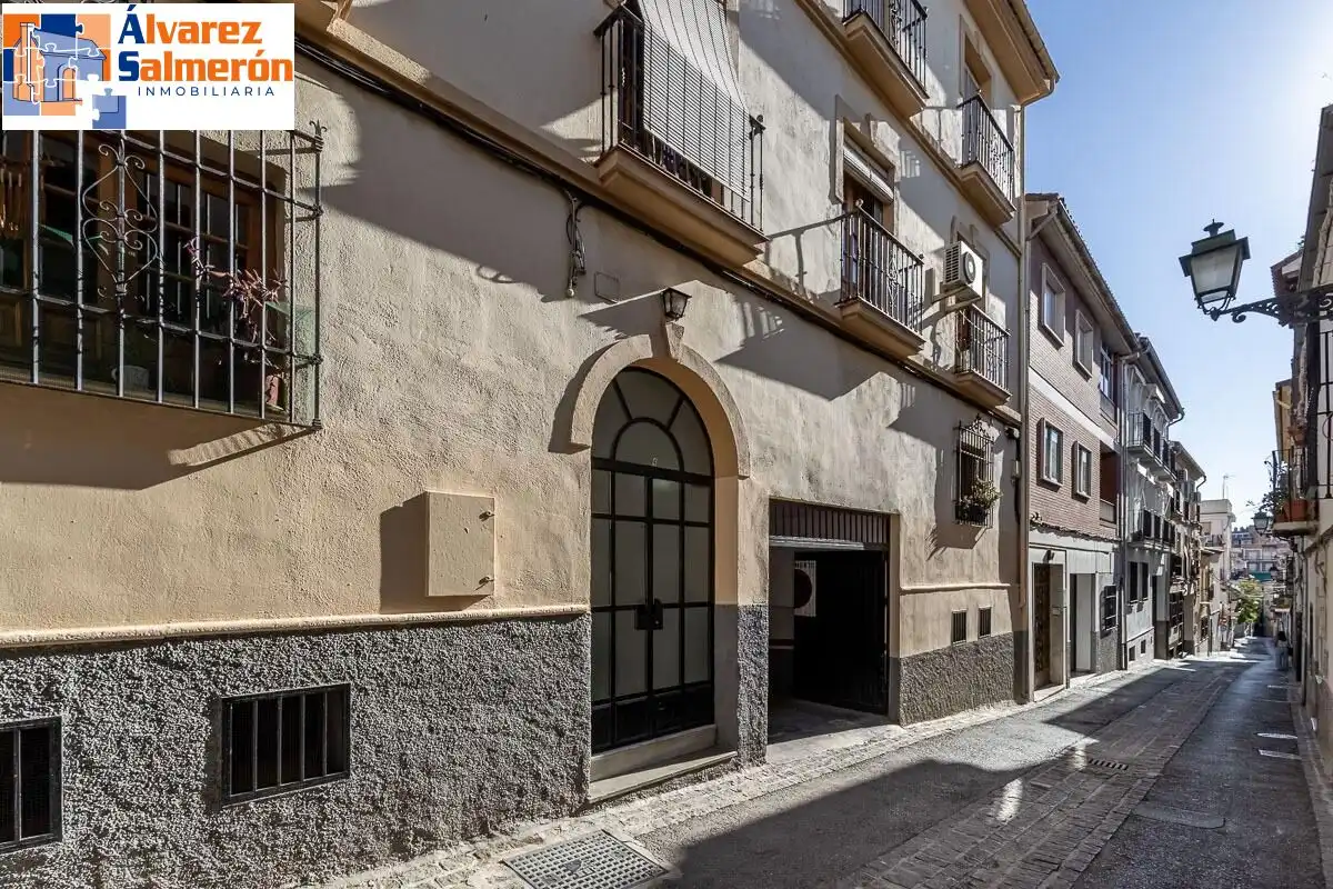 Flat for sale in Granada, Granada