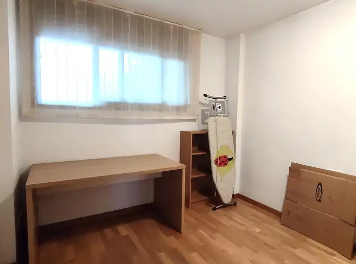Habitación de Piso de alquiler en Montgat con Calefacción, Parquet y Terraza
