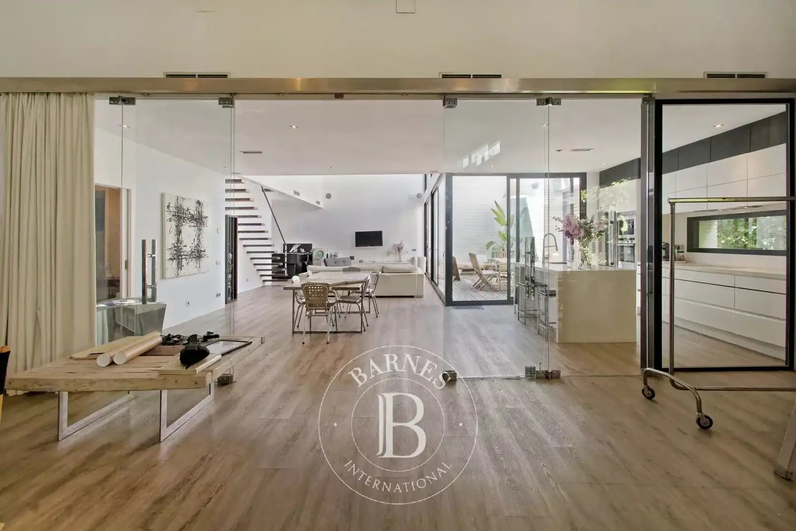 Loft zum Verkauf in Barcelona mit Klimaanlage, Heizung und Terrasse