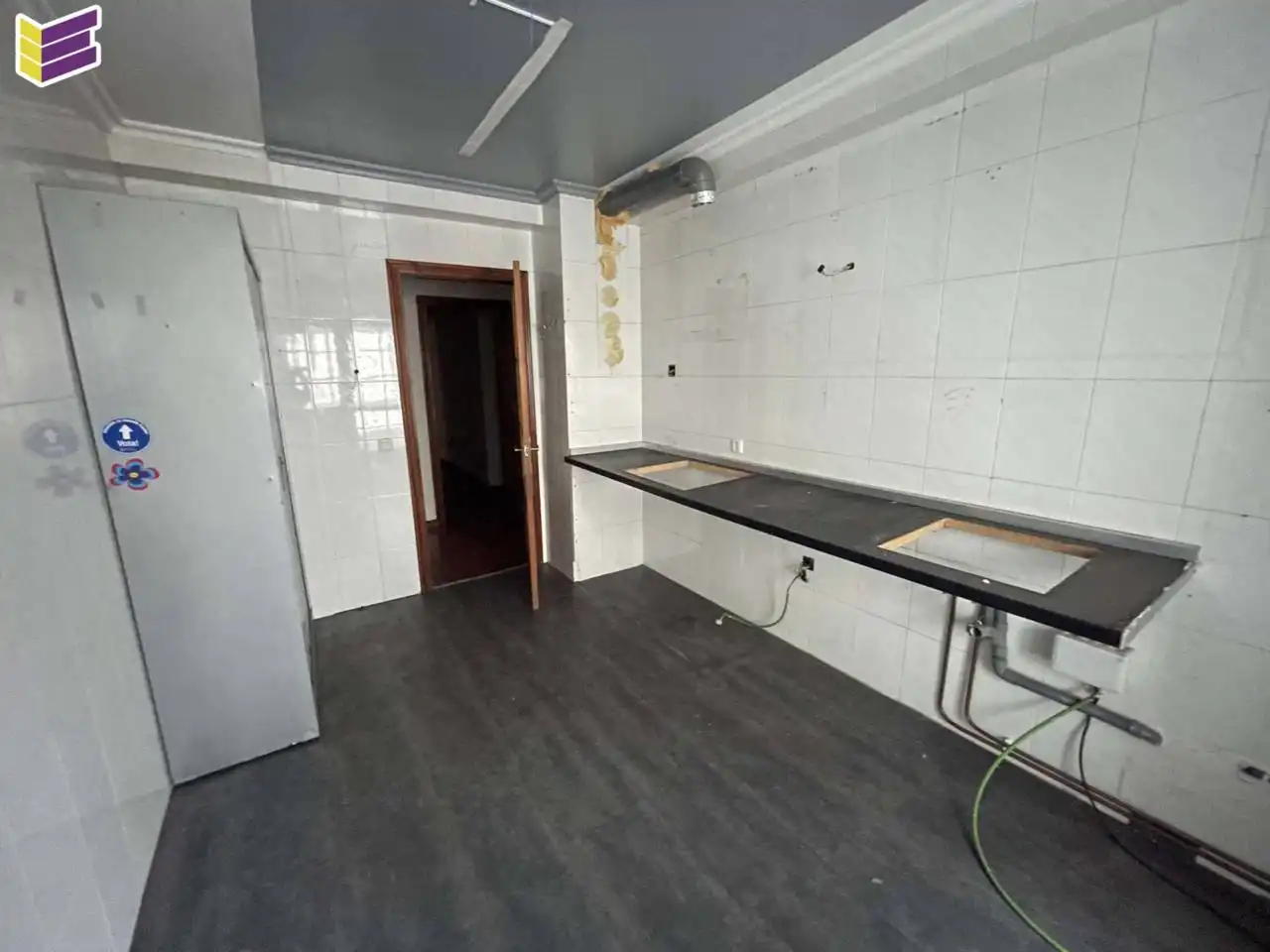 Kitchen of Flat for sale in Vigo   with Heating, Parquet flooring and Terrace