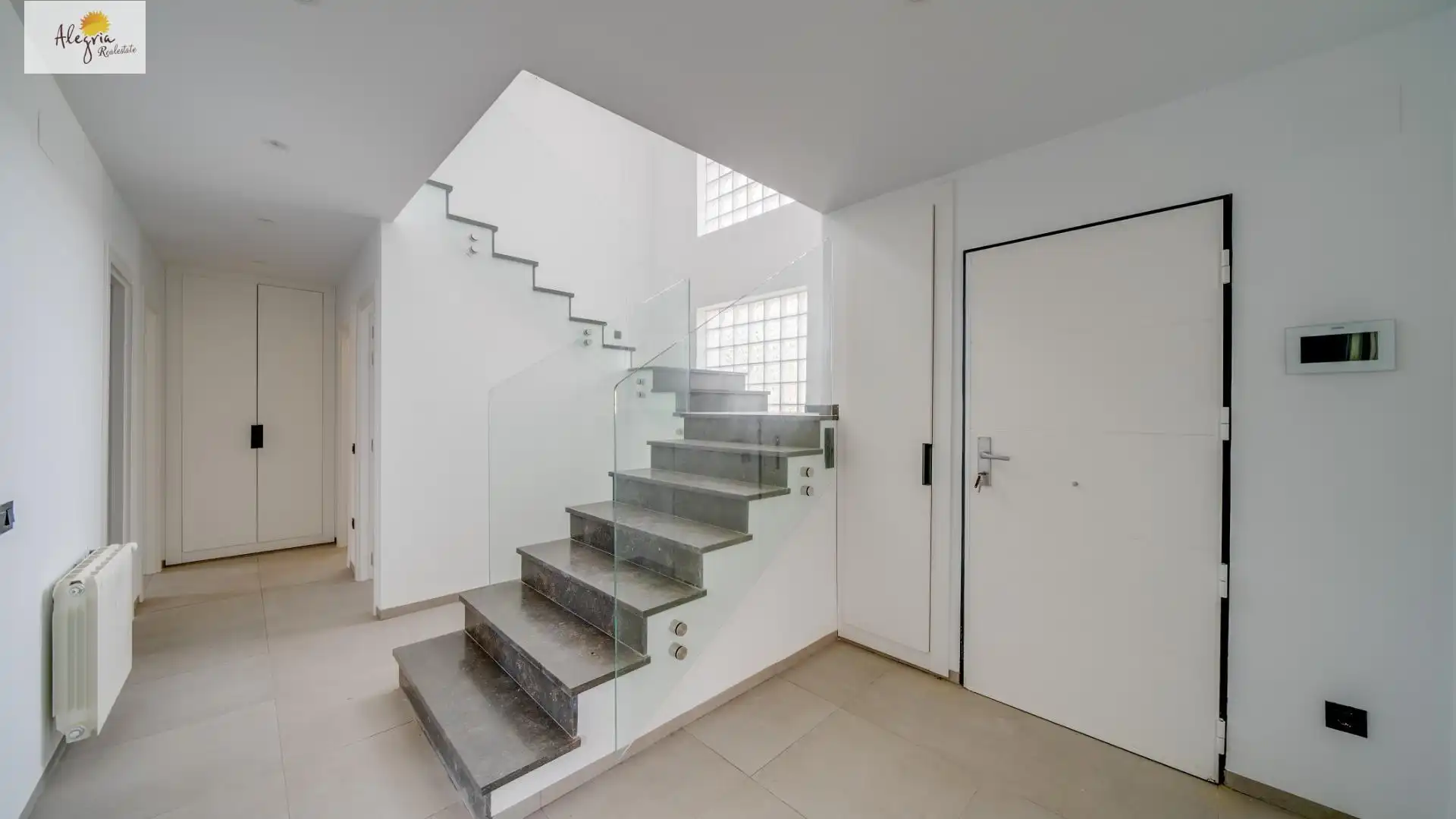 Villa mit Pool zum Verkauf in Marisol Park - Ortembach - Los Almendros, imagen 9