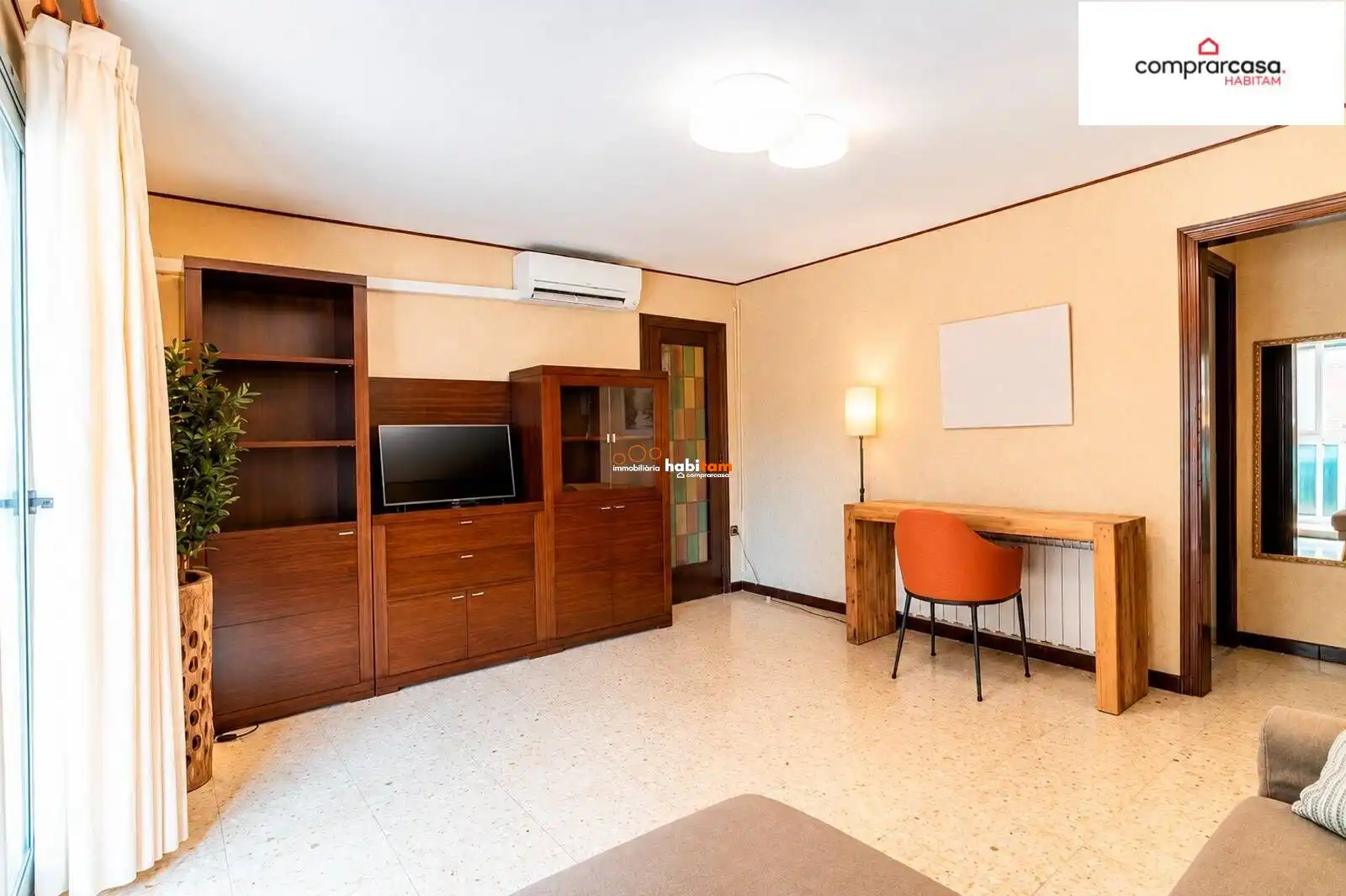 Sala de estar de Piso en venta en Barcelona con Aire acondicionado, Calefacción y Balcón