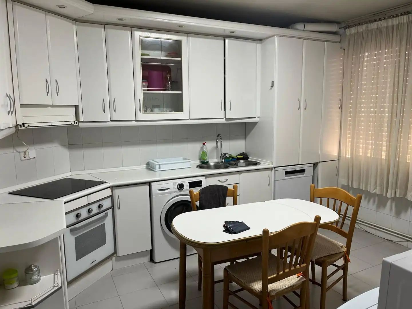 Kitchen of Flat for rent in Aranjuez  with Heating, Parquet flooring and Furnished