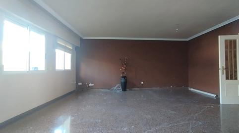 Foto 3 de Casa adosada en venda a Eixample, Alcoy / Alcoi